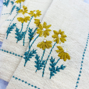 Fleurs and French Knots Napkin Set