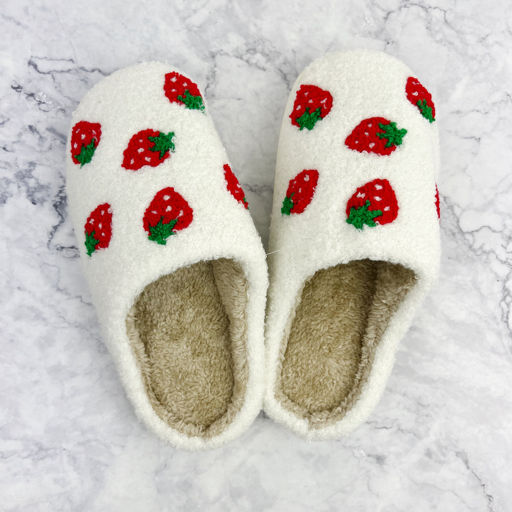 
                
                    Load image into Gallery viewer, Strawberry Fuzzy Slippers
                
            