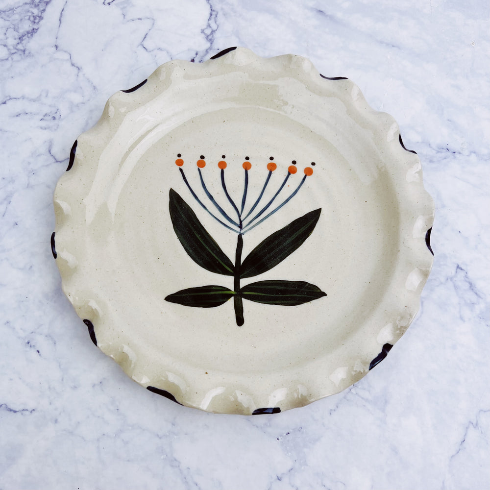 Ruffled Stoneware Plate