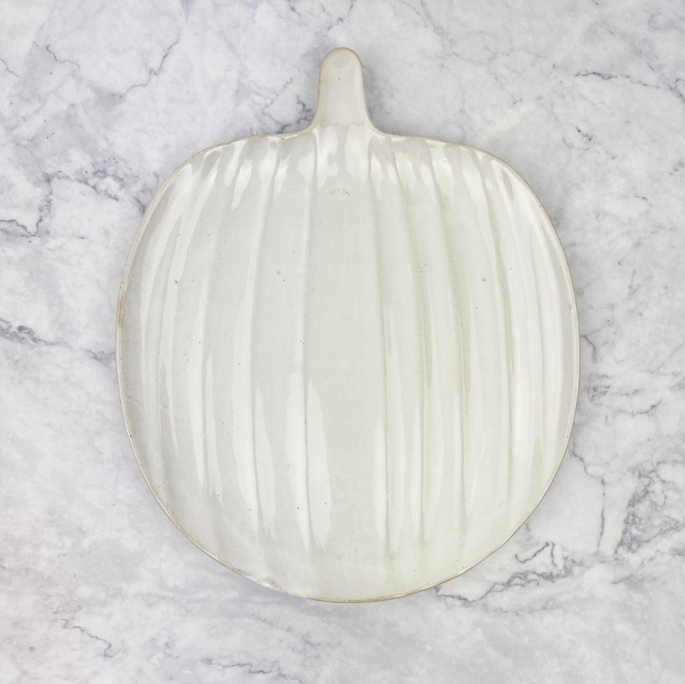 
                
                    Load image into Gallery viewer, Ridged Pumpkin Plate
                
            