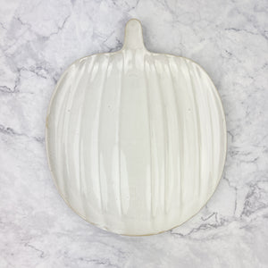 
                
                    Load image into Gallery viewer, Ridged Pumpkin Plate
                
            