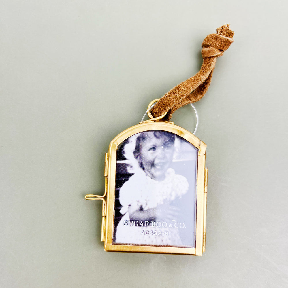 Mini Brass Frame Ornament