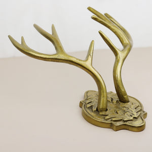 Oak Leaf Antler Wall Mount