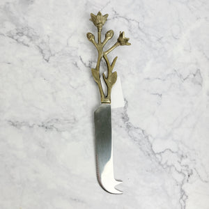 
                
                    Load image into Gallery viewer, Cheese Knives With Pewter Flowers
                
            