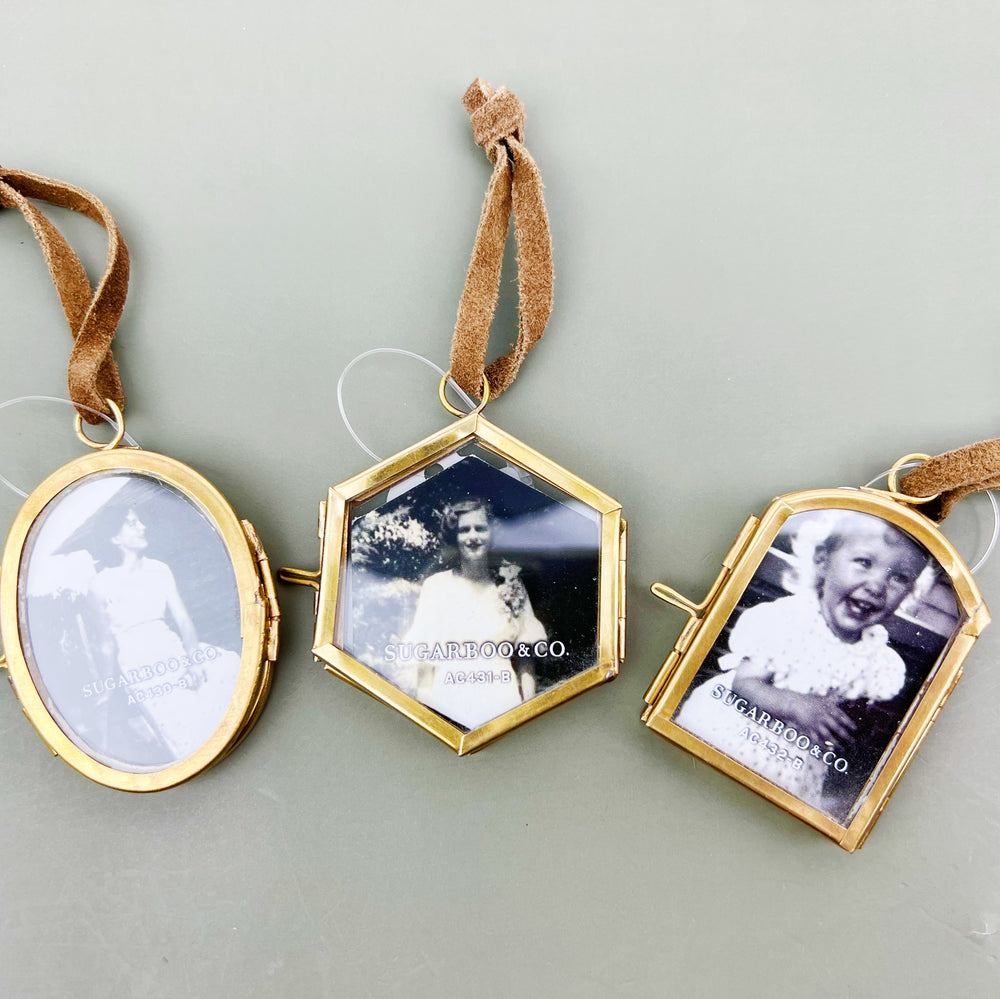 Mini Brass Frame Ornament