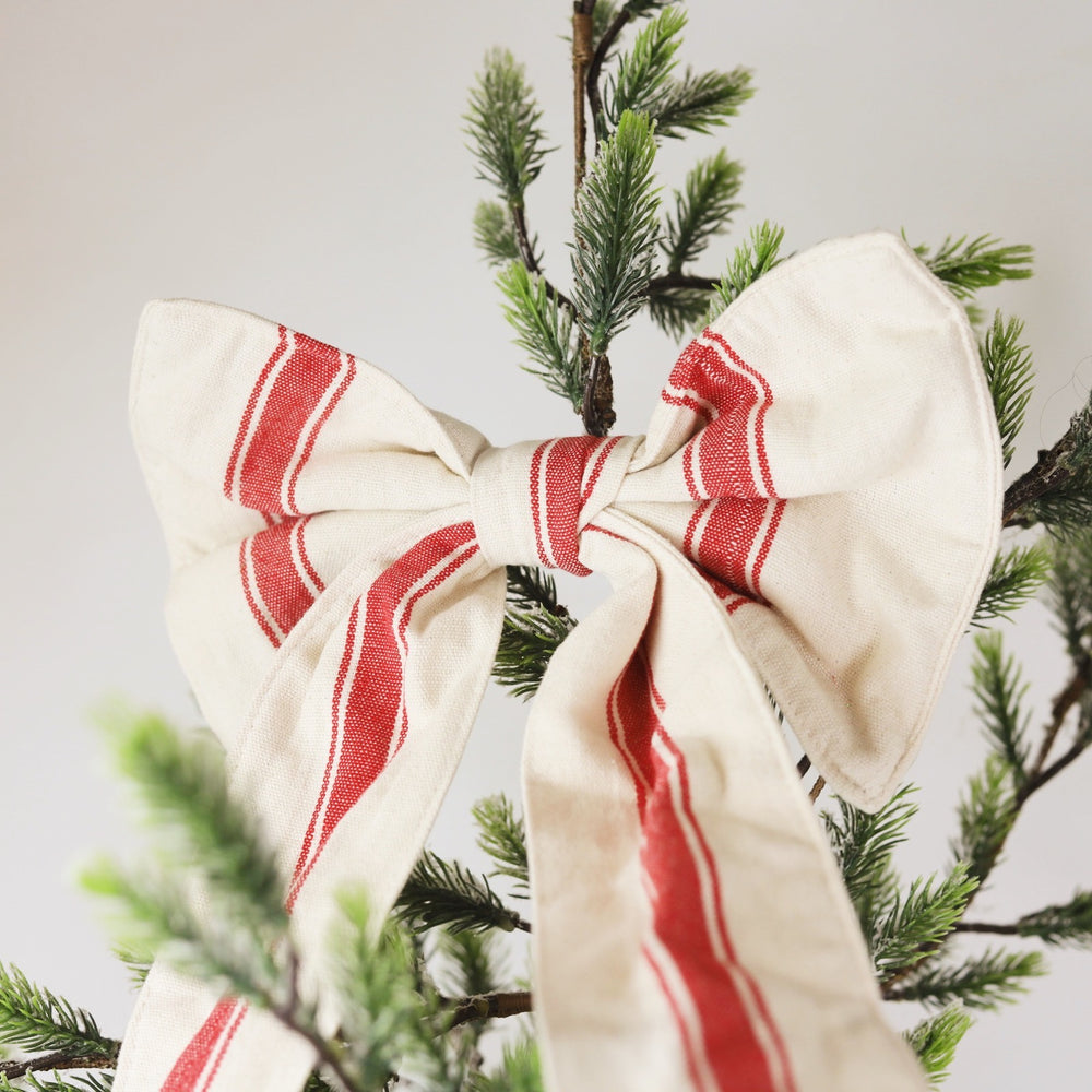 Holiday Bow With Stripes