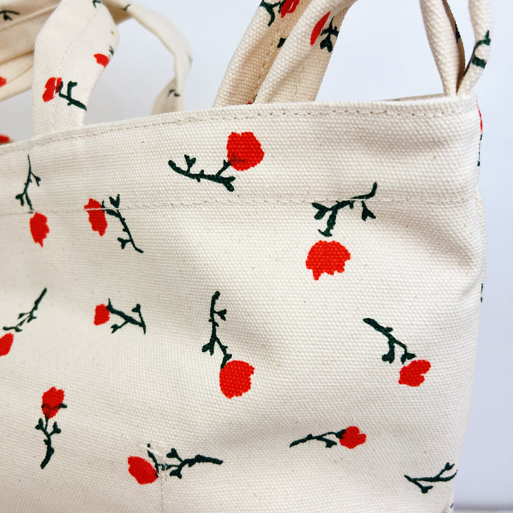 Zippered Canvas Tote