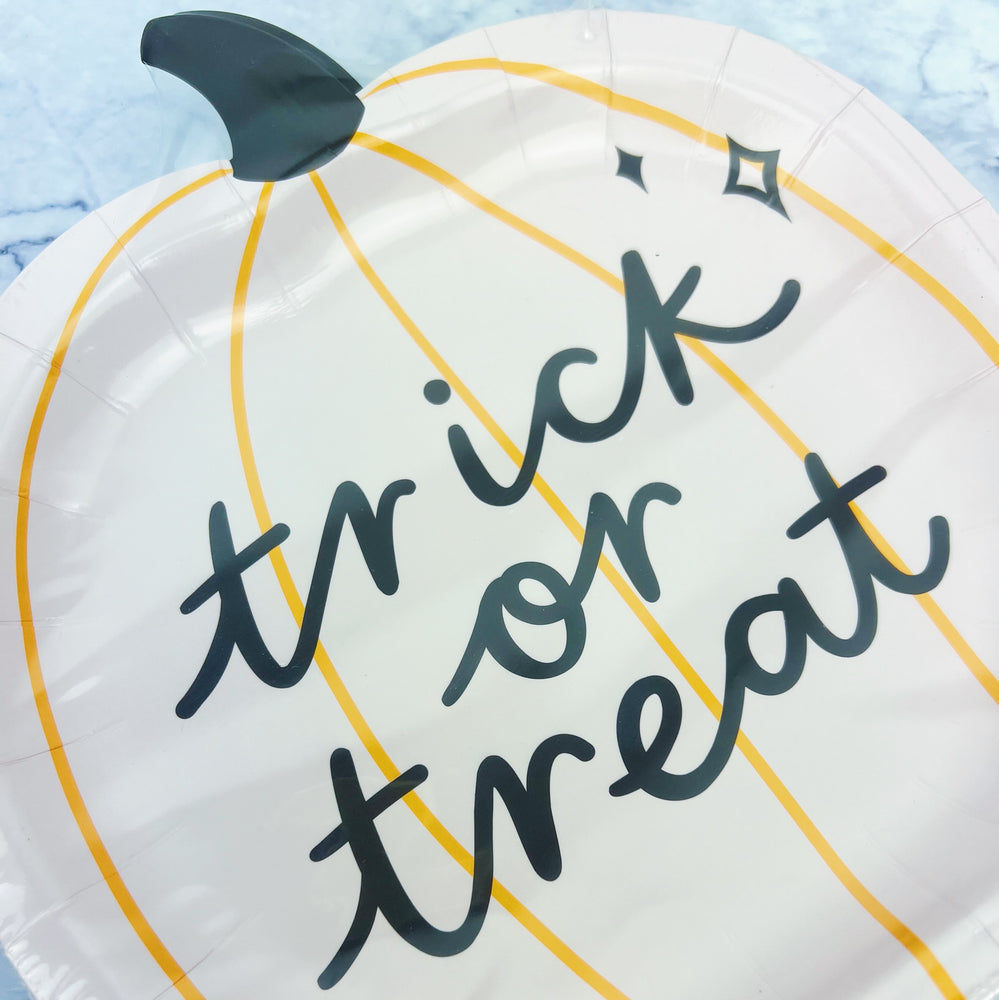 Trick or Treat Paper Plates