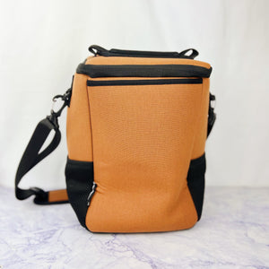 Kanga 6/12-Pack Pouch