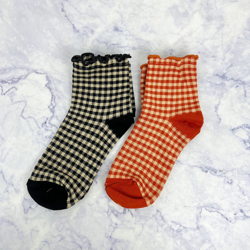 Plaid Ruffle Ankle Socks