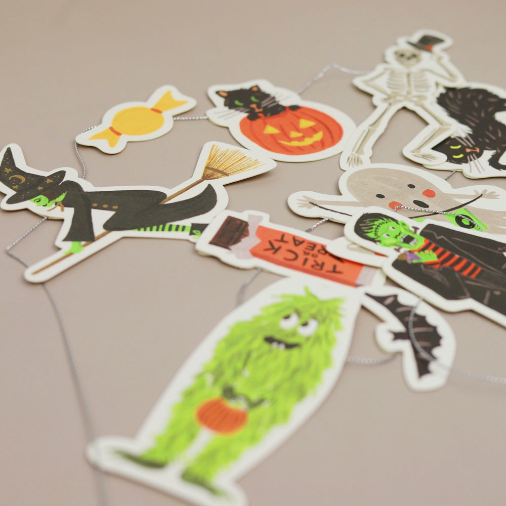 Halloween Parade Garland
