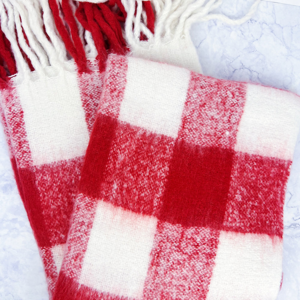 Red and White Fringe Throw