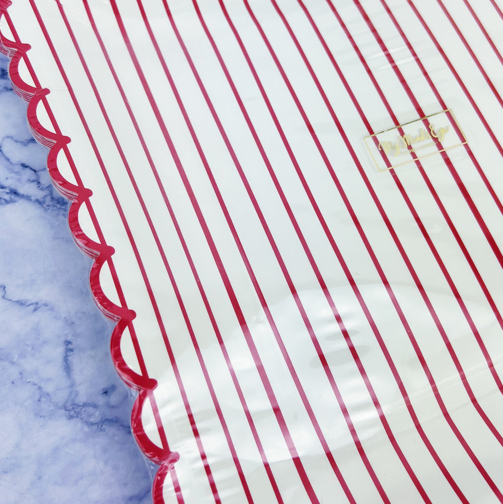 Scalloped Stripe Holiday Paper Plate Set