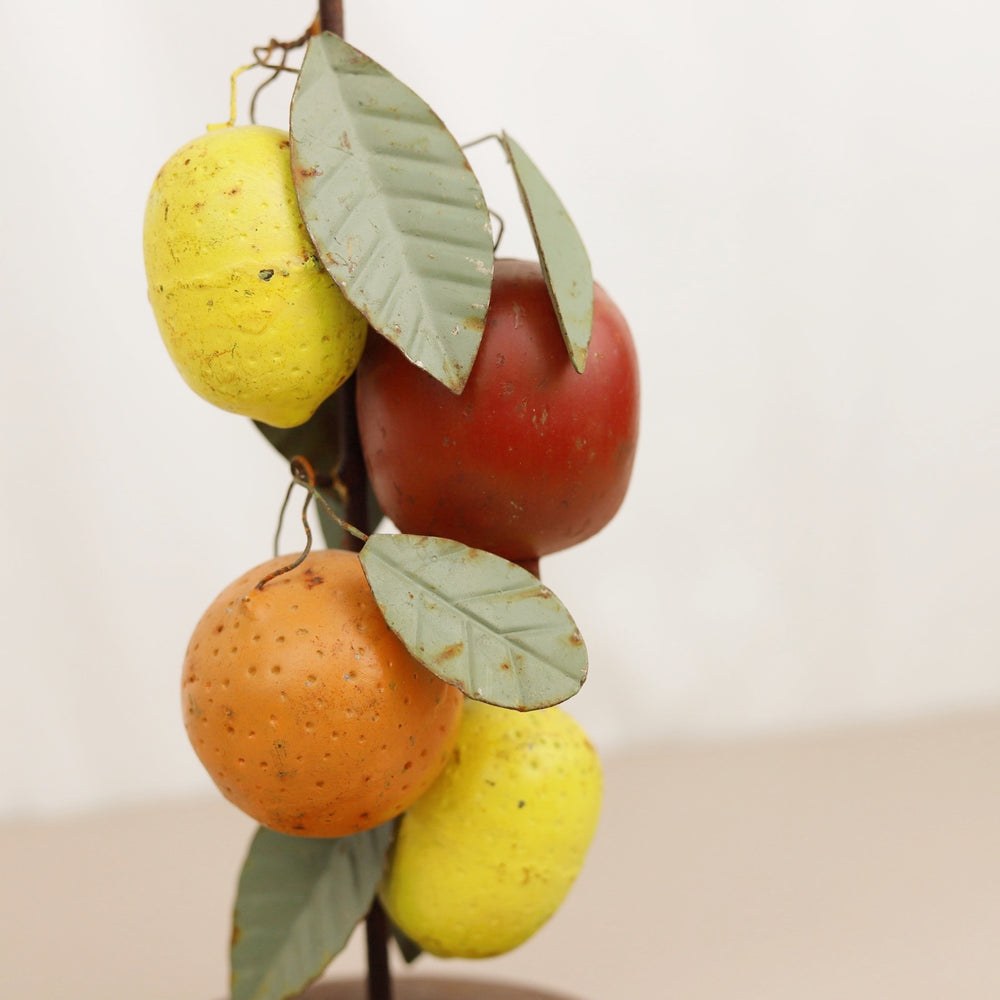 Metal Fruit Taper Holder