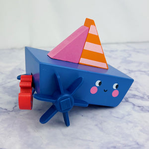 Wind Up Boat