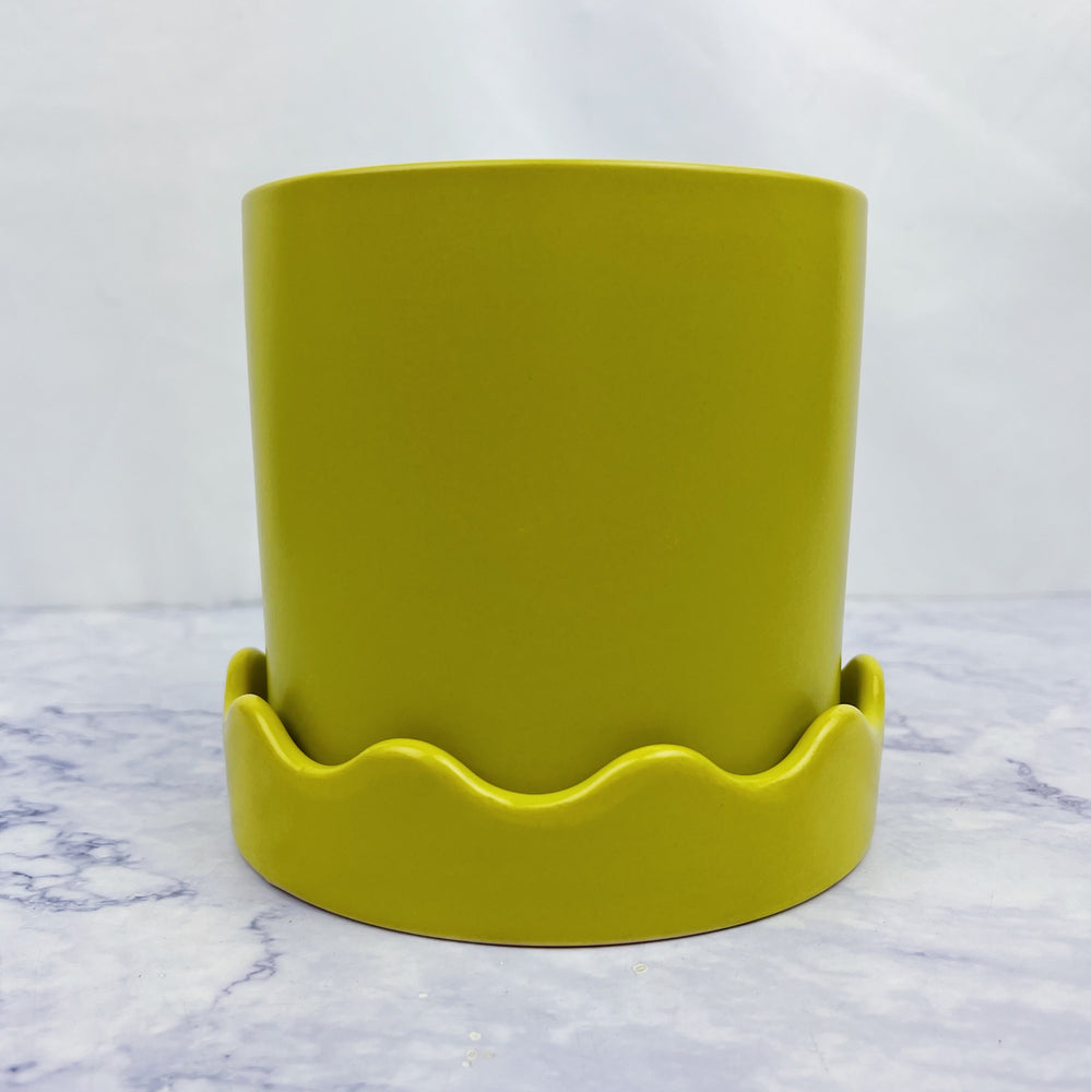 Citron Pot with Wavy Saucer