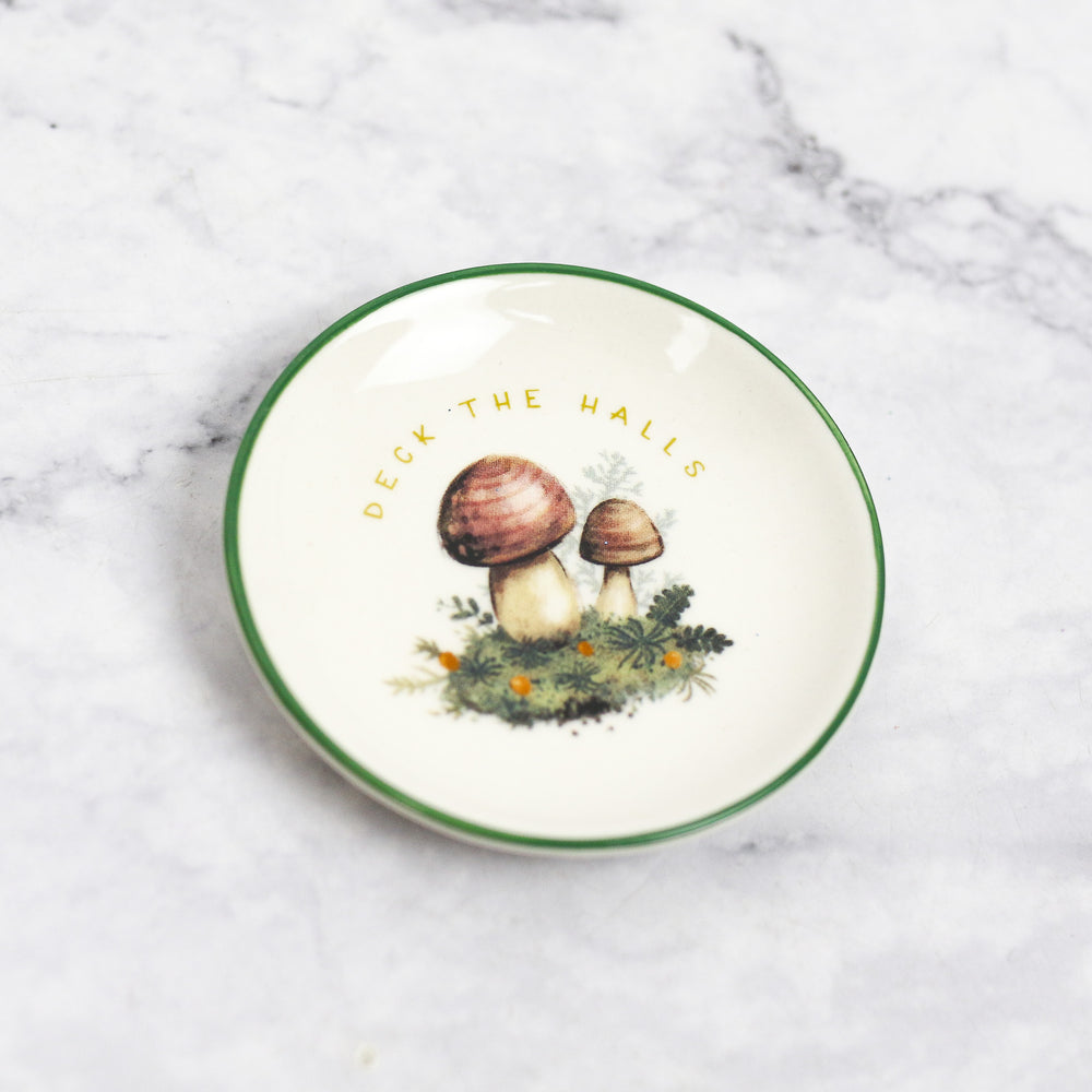 
                
                    Load image into Gallery viewer, Holiday Mushroom Tiny Plates
                
            