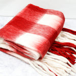 Red and White Plaid Chunky Throw