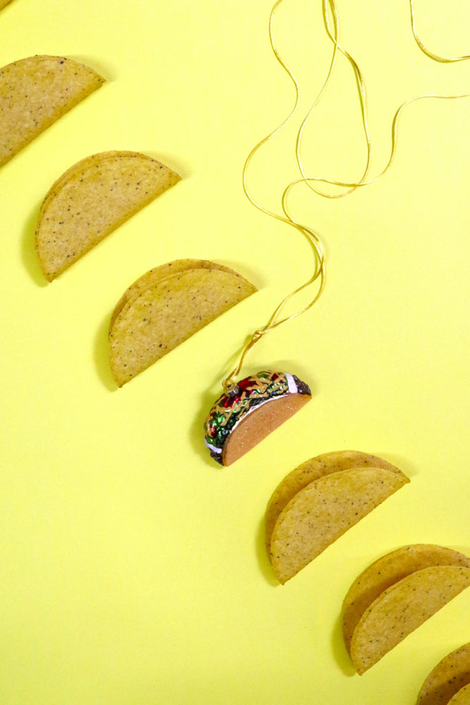
                
                    Load image into Gallery viewer, Taco Ornament
                
            