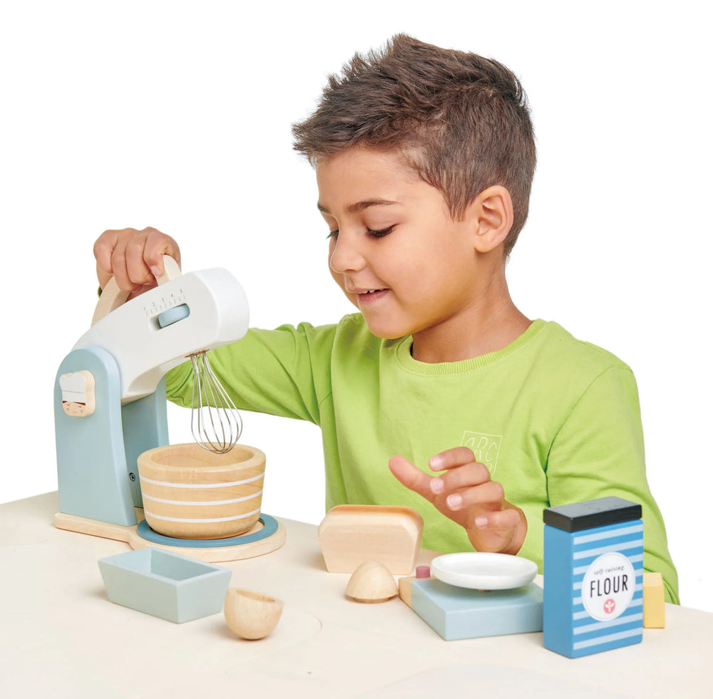 
                
                    Load image into Gallery viewer, Mini Chef Home Baking Set
                
            