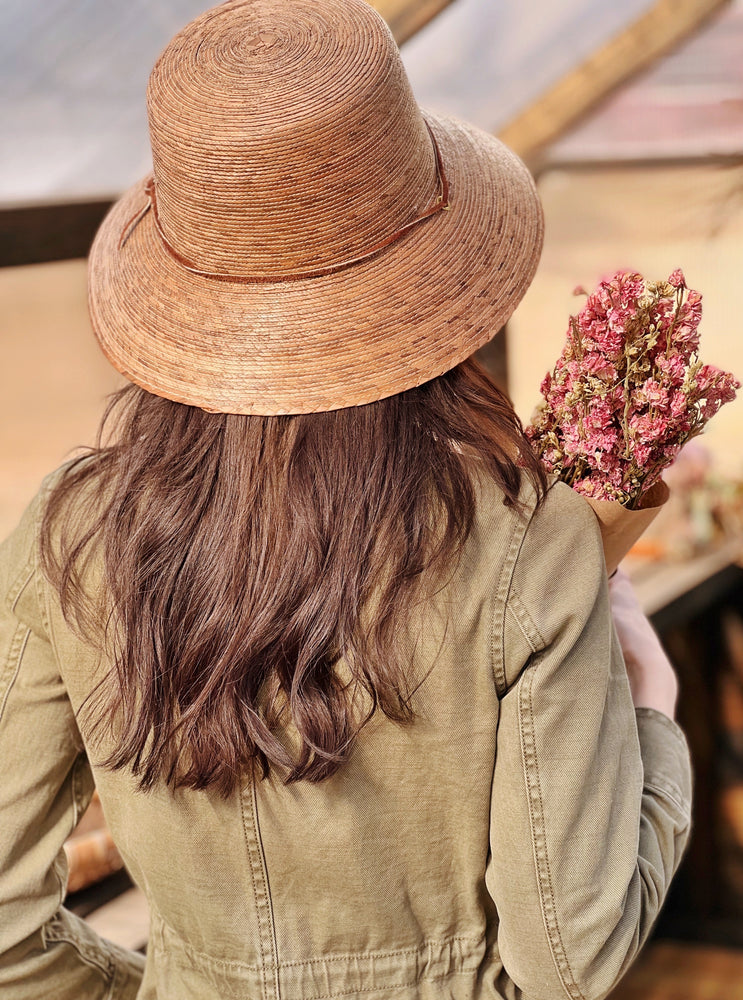 
                
                    Load image into Gallery viewer, Abby Woven Garden Hat
                
            