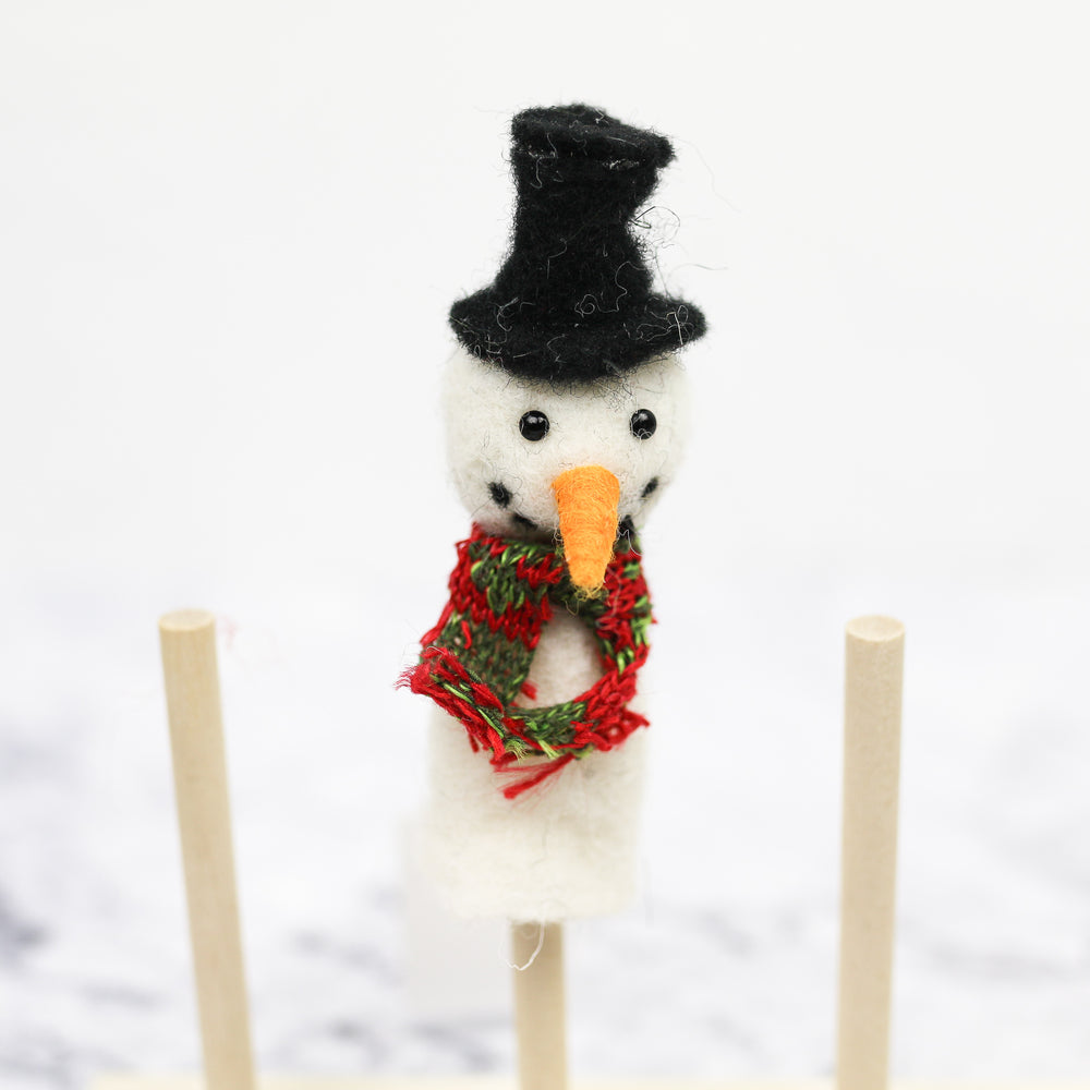 Christmas Felted Finger Puppet