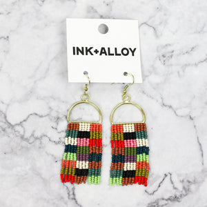 
                
                    Load image into Gallery viewer, Gold Arch Multicolored Check Earring
                
            