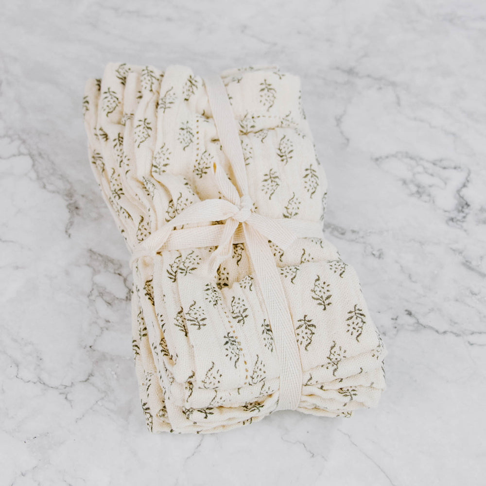 
                
                    Load image into Gallery viewer, Neutral Floral Napkin Set
                
            